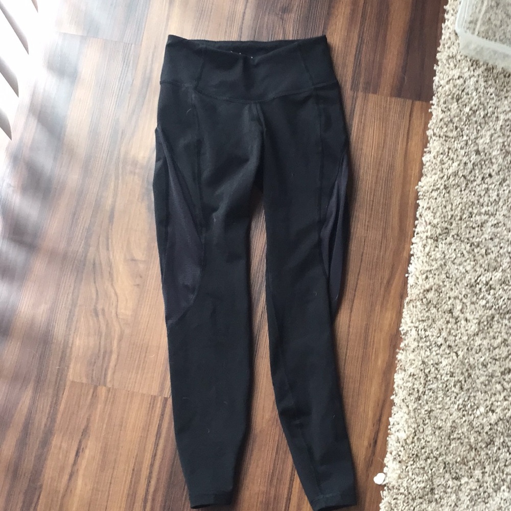 old navy active go-dry women’s black leggings